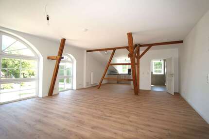 Wohnung Sieversdorf Sieversdorf - 3 Zimmer, 123 m&sup2;, 1.290&euro; | Angebot:27085941