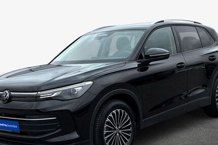 VW Tiguan 8.357 km 36.790 &euro; Breklum 25821