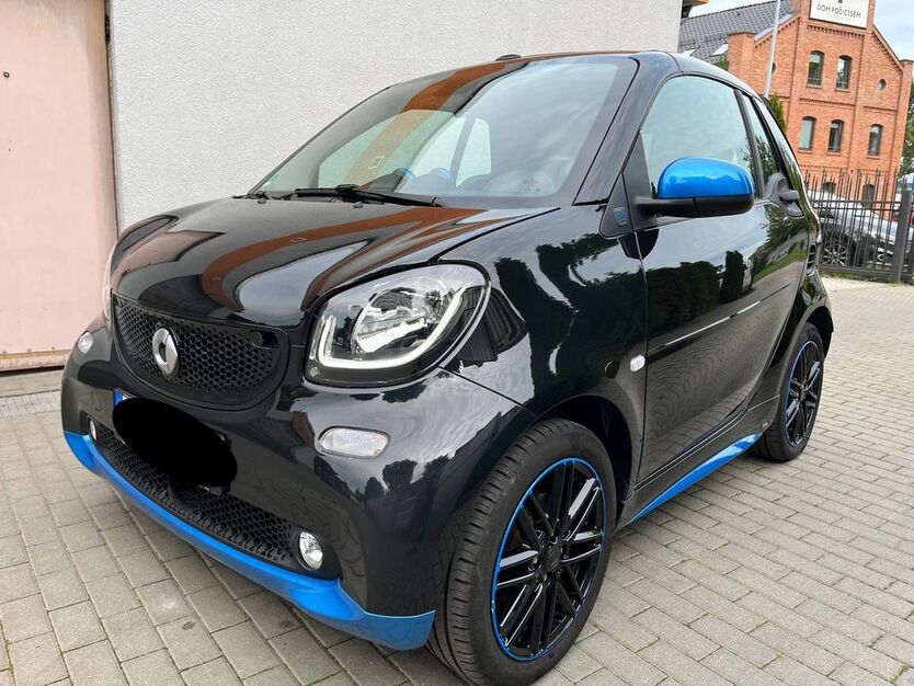 Smart ForTwo 37.000 km 18.921 € SYKE 28857