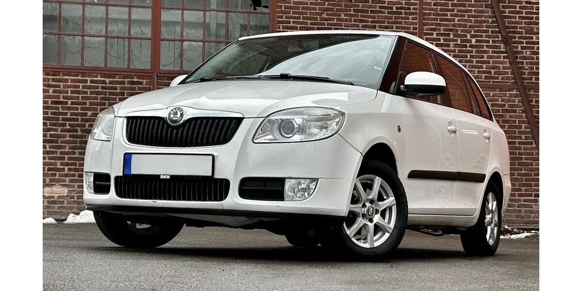 Skoda Fabia 128.000 km 3.993 &euro; Siegen 57072