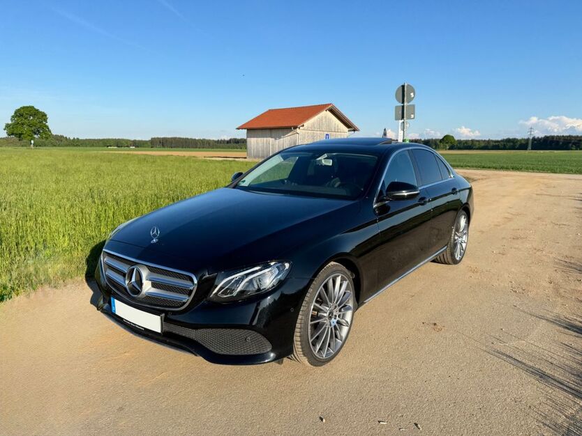 Mercedes-Benz E 200 127.000 km 22.900 € Sauerlach 82054