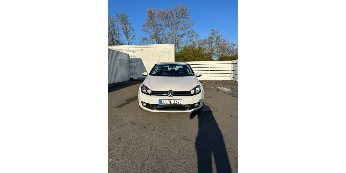 VW Golf 146.548 km 7.999 € Ludwigshafen am Rhein 67067