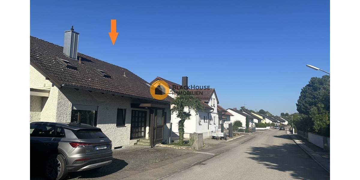 EinfamilienhausZweifamilienhaus mit 2 Einzelgaragen in schöner Ortsrandlage - Einfamilienhaus Hepberg | Angebot:26913983