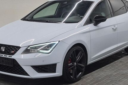 Seat Leon 93.790 km 17.980 &euro; Langenweddingen 39171