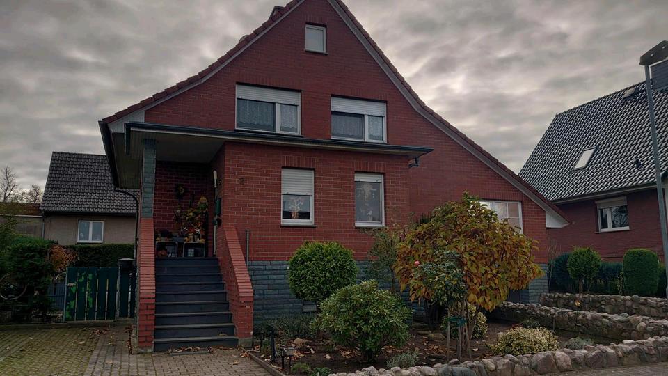 Einfamilienhaus Goldberg - 4 Zimmer, 120 m&sup2;, 250.000&euro; | Angebot:25894347