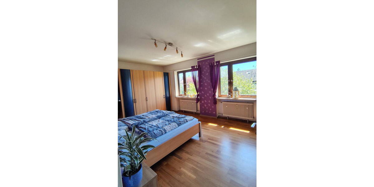 Mehrfamilienhaus, Wohnhaus Gröbenzell - 7 Zimmer, 230 m&sup2;, 1.450.000&euro; | Angebot:26639603