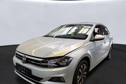 VW Polo 125.395 km 8.990 &euro; Braunschweig 38122