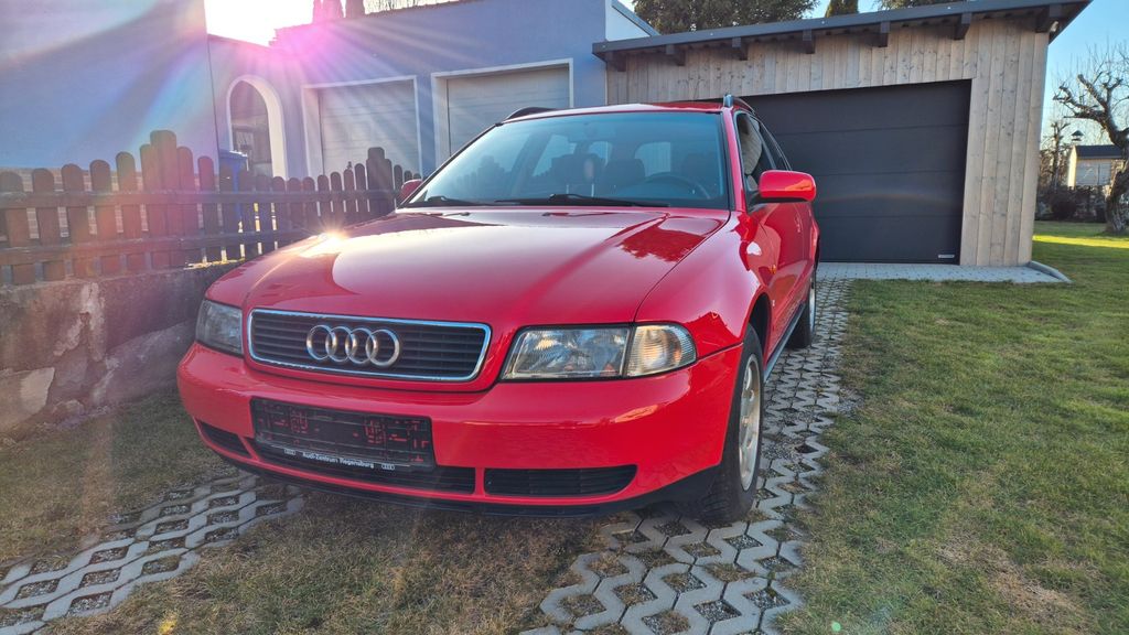 Audi A4 242.800 km 1.699 &euro; Vohenstrauß 92648