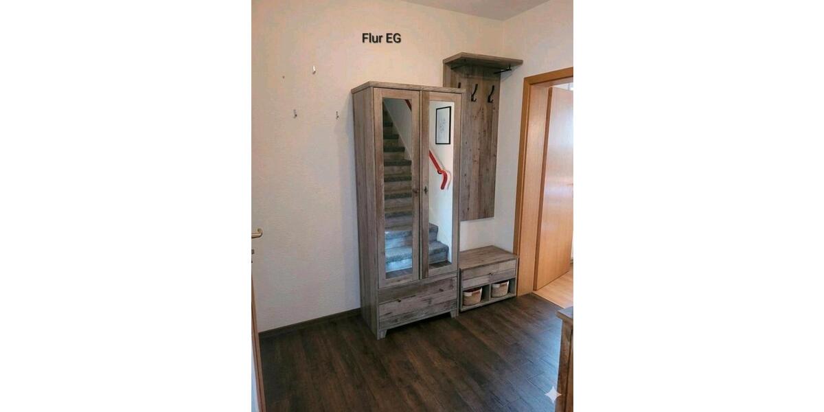 Reihenhaus Crailsheim - 5 Zimmer, 120 m&sup2;, 1.600&euro; | Angebot:26325954