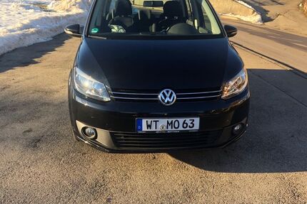 VW Touran 160.000 km 7.500 &euro; Ühlingen-Birkendorf 79777