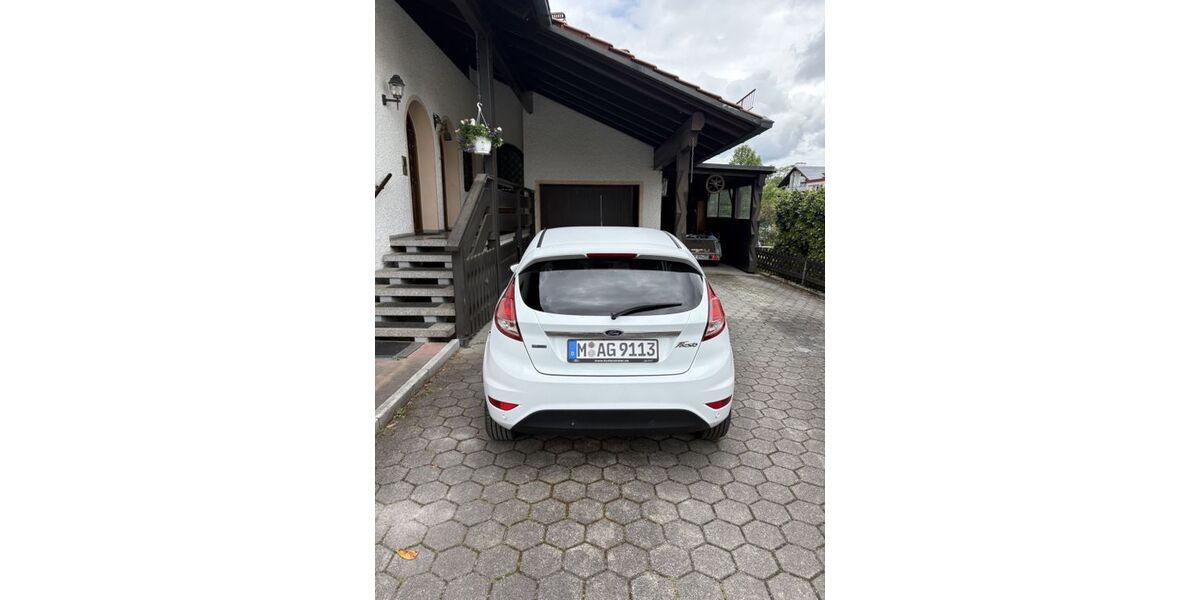 Ford Fiesta 156.000 km 4.700 &euro; München 80995