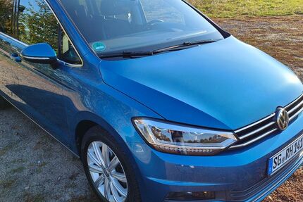 VW Touran 103.900 km 21.999 &euro; Magdeburg 39120