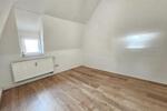 Dachgeschoßwohnung Werdau - 3 Zimmer, 56 m&sup2;, 307&euro; | Angebot:26665630
