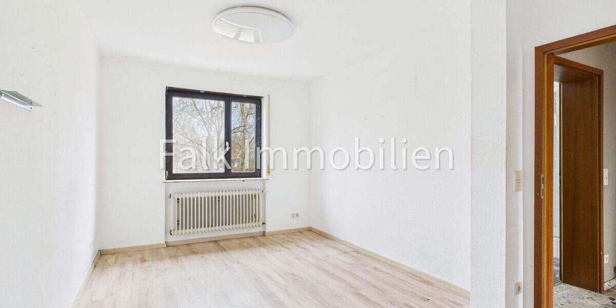Reihenmittelhaus Brühl - 4 Zimmer, 106 m&sup2;, 360.000&euro; | Angebot:25391396