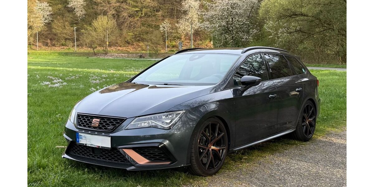 Seat Leon 90.050 km 27.500 &euro; Wetzlar 35582