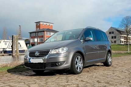VW Touran 263.000 km 5.500 &euro; Seevetal Meckelfeld 21217