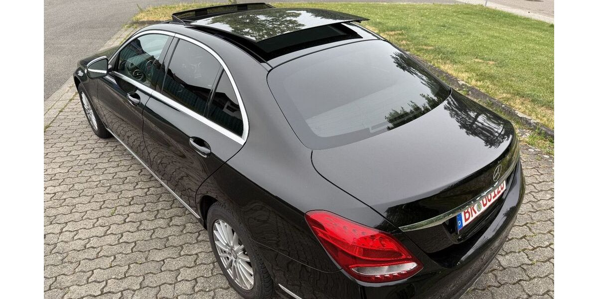 Mercedes-Benz C 180 199.121 km 10.700 &euro; Graben Neudorf 76676