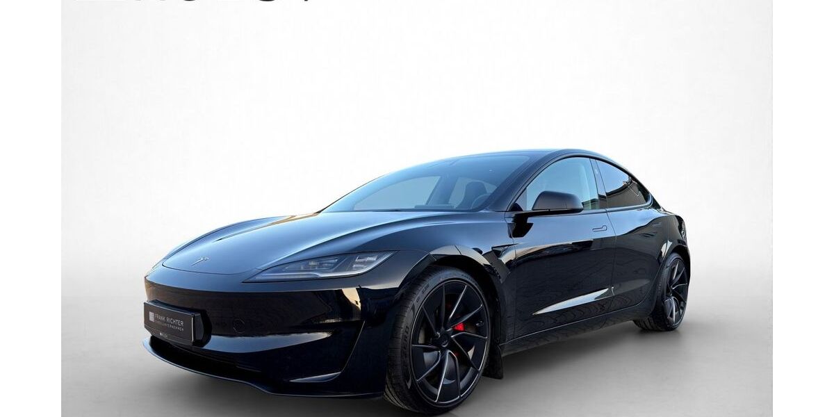 Tesla Model 3 16.058 km 50.990 &euro; Dresden 01257