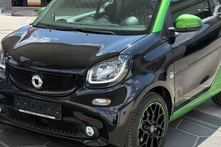 Smart ForTwo 65.416 km 7.999 &euro; Langenisarhofen 94554