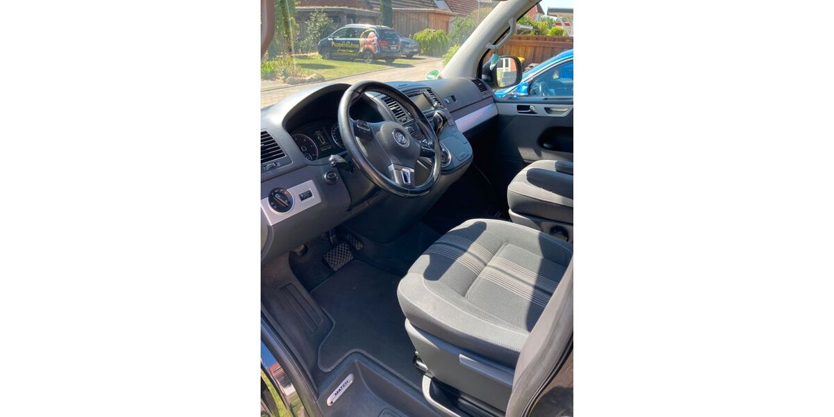 VW T5 Multivan 224.000 km 19.900 € Sanitz 18190