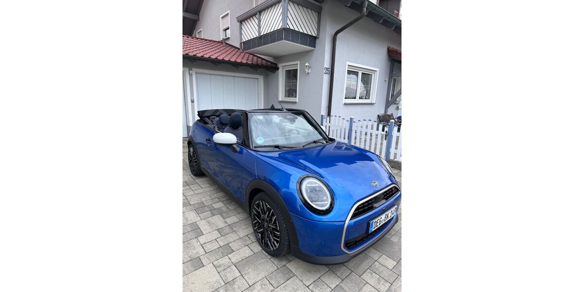Mini Cooper S Cabrio 2.000 km 32.890 &euro; Deggendorf 94469