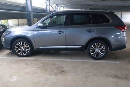 Mitsubishi Outlander 142.530 km 17.500 € Landsberg am Lech 86899