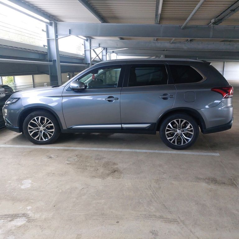 Mitsubishi Outlander 142.530 km 17.500 € Landsberg am Lech 86899