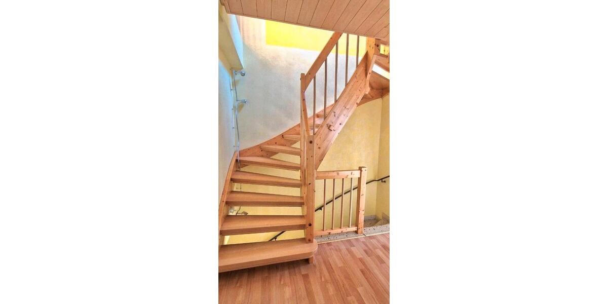 Reihenhaus Lauf an der Pegnitz - 5 Zimmer, 132 m&sup2;, 459.000&euro; | Angebot:26109120