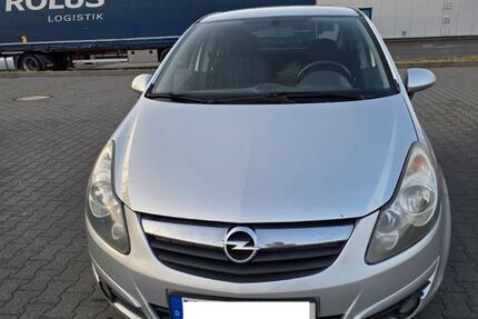 Opel Corsa 265.000 km 1.400 € Selters 56242