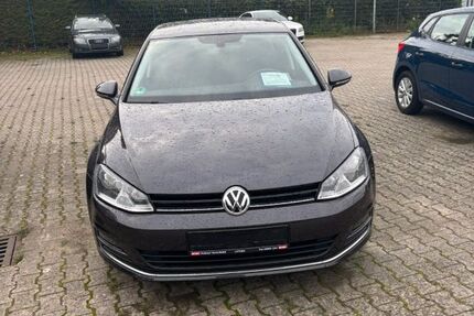VW Golf 67.500 km 11.850 &euro; Lathen 49762