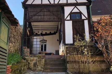 Haus Weinheim Innenstadt - 3 Zimmer, 100 m&sup2;, 1.190&euro; | Angebot:25677262