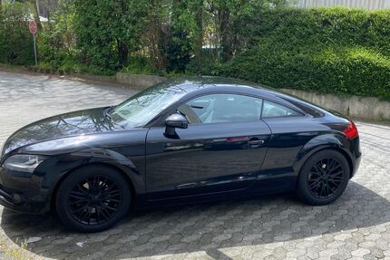 Audi TT 188.117 km 8.990 &euro; Offenbach am Main 63067