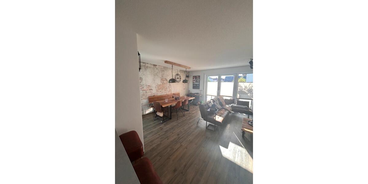 Etagenwohnung Ingolstadt Südost - 2 Zimmer, 74 m&sup2;, 370.000&euro; | Angebot:24278702