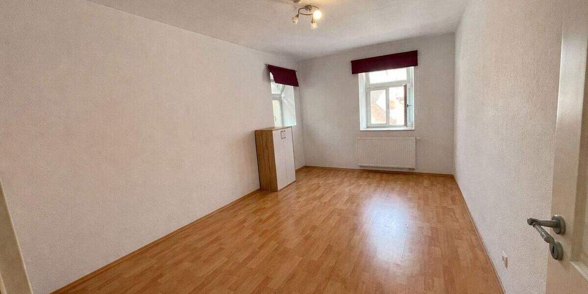 Etagenwohnung Sinsheim-Hilsbach Hilsbach - 2 Zimmer, 72 m&sup2;, 800&euro; | Angebot:25873749