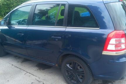 Opel Zafira 170.000 km 1.980 &euro; Miesbach 83714