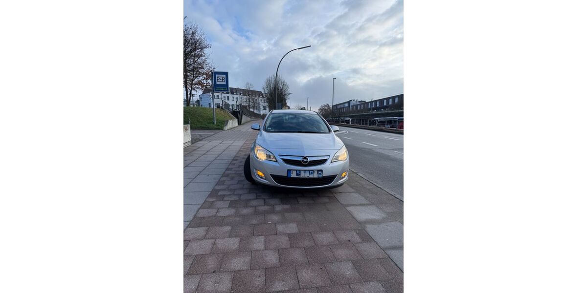Opel Astra 150.000 km 5.000 &euro; Hamburg 22143