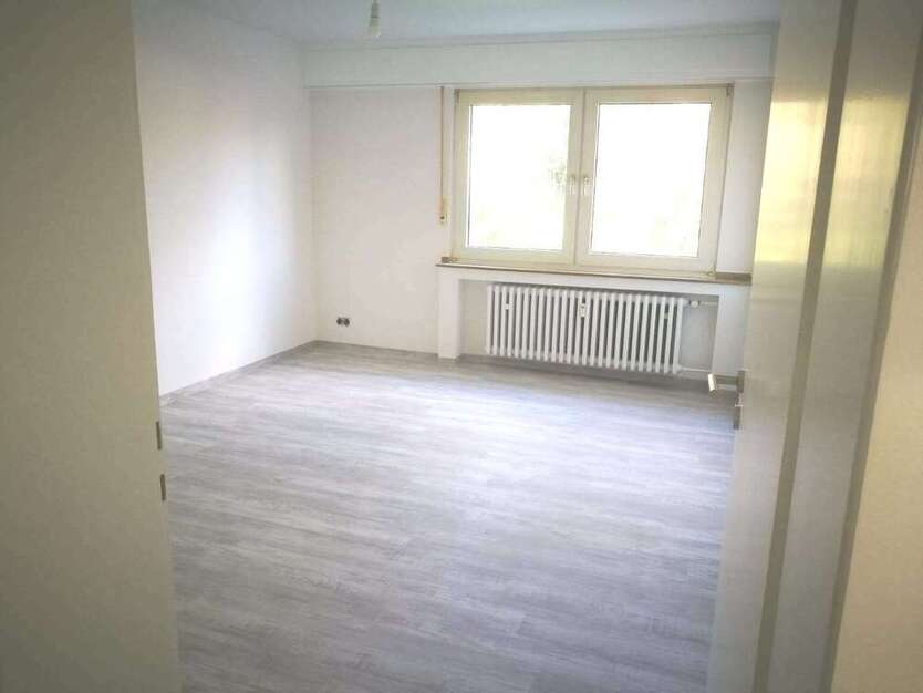 Wohnung zum Mieten in Duisburg 811 € 77.26 m²