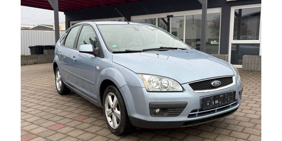 Ford Focus 135.000 km 3.490 &euro; Sankt. Wendel 66606