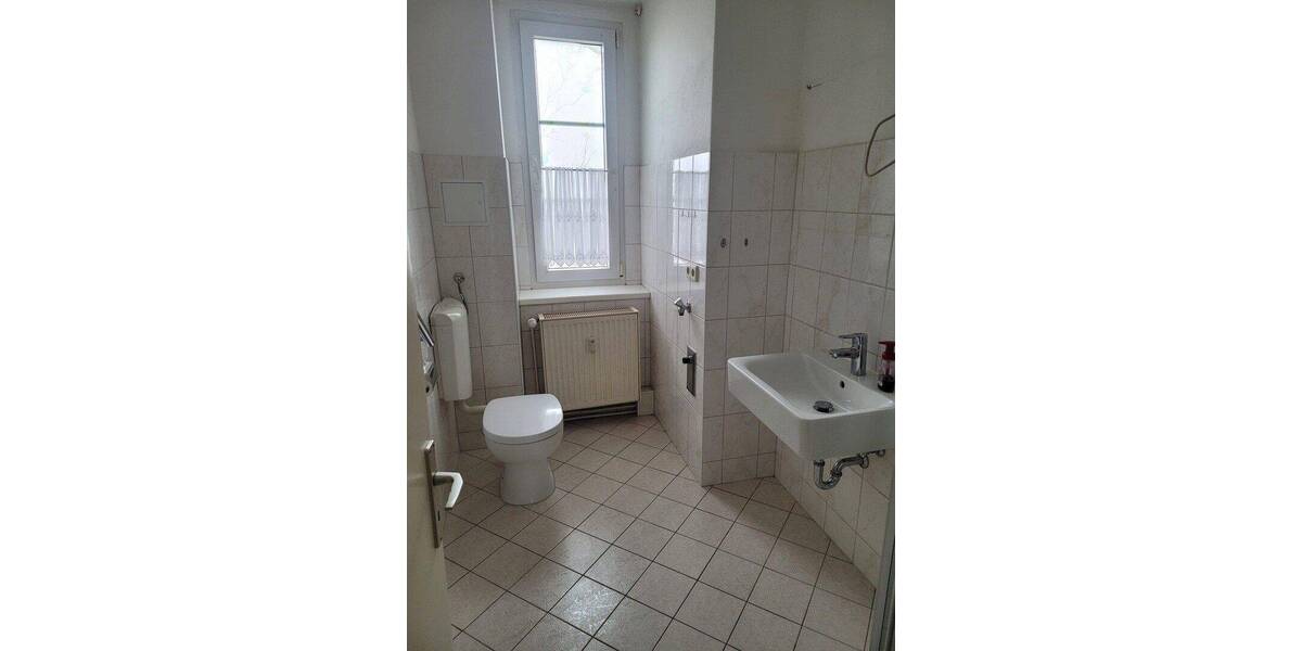 Etagenwohnung Prenzlau - 3 Zimmer, 64 m&sup2;, 451&euro; | Angebot:26883483