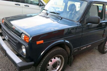 Lada Taiga 82.000 km 8.990 &euro; Lucka 04613