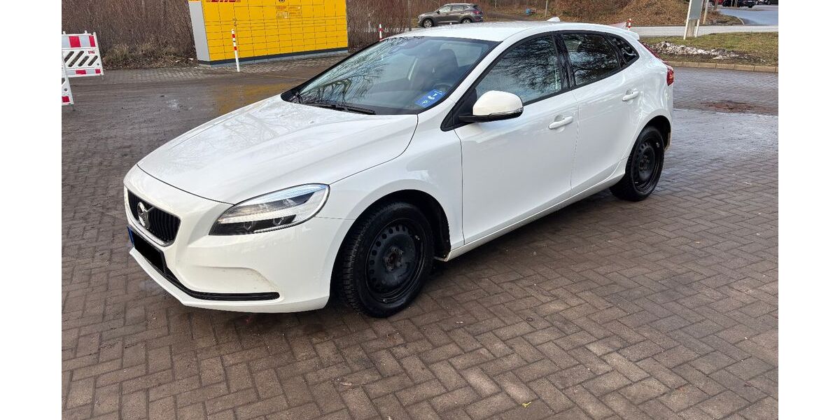 Volvo V40 75.811 km 14.900 &euro; Büchen 21514