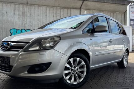 Opel Zafira 143.087 km 5.390 &euro; Hamburg 20539