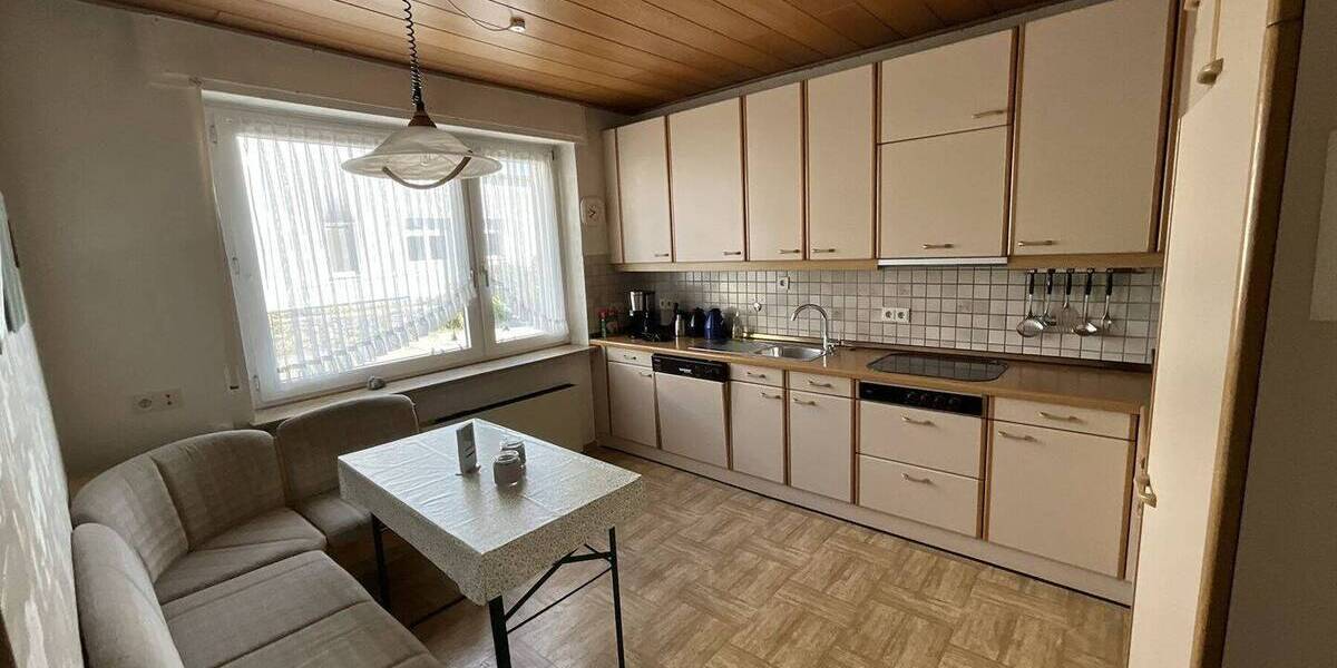 Mehrfamilienhaus, Wohnhaus Brilon - 7 Zimmer, 199 m&sup2;, 235.000&euro; | Angebot:26816008
