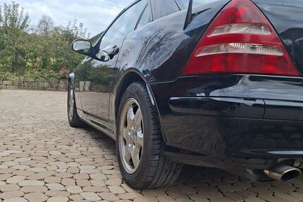 Mercedes-Benz SLK 230 183.000 km 3.099 &euro; Orsingen - Nenzingen 78359