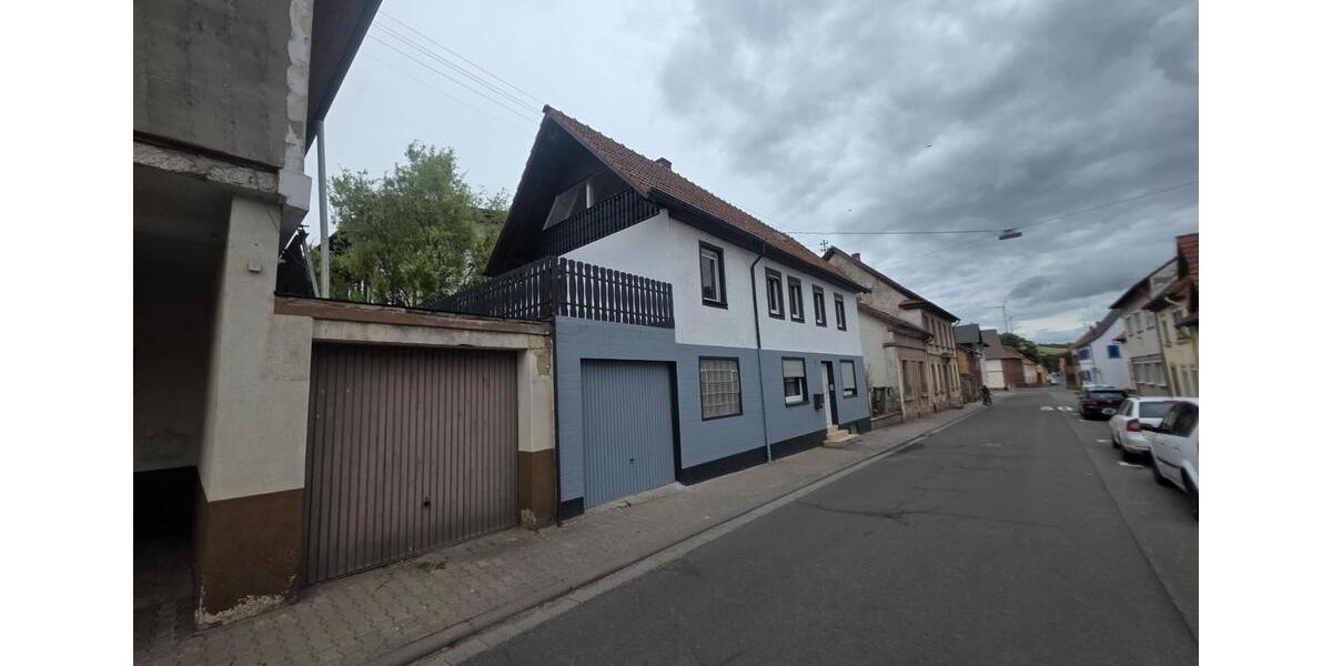 Einfamilienhaus Bolanden - 7 Zimmer, 120 m&sup2;, 290.000&euro; | Angebot:26893232