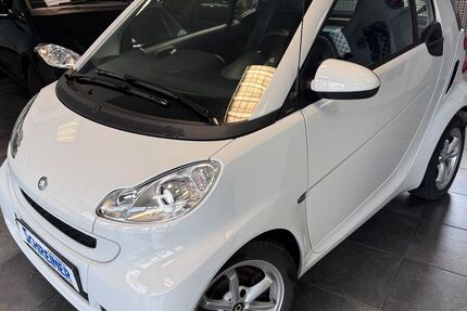 Smart ForTwo 49.000 km 7.900 &euro; Bergisch-Gladbach 51469