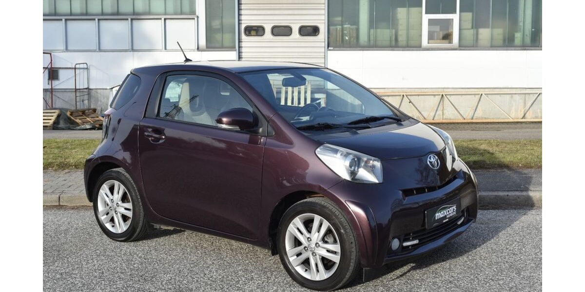 Toyota IQ 110.000 km 8.490 &euro; Barsbüttel 22885