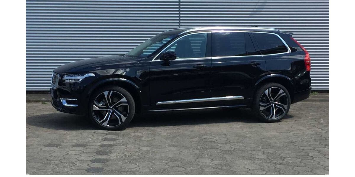 Volvo XC90 9.910 km 76.450 € Hamburg 22393