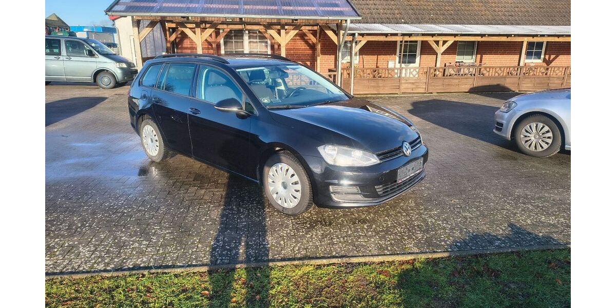 VW Golf 126.000 km 9.500 &euro; Böklund 24860