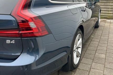 Volvo V90 90.000 km 26.500 &euro; Löchgau 74369